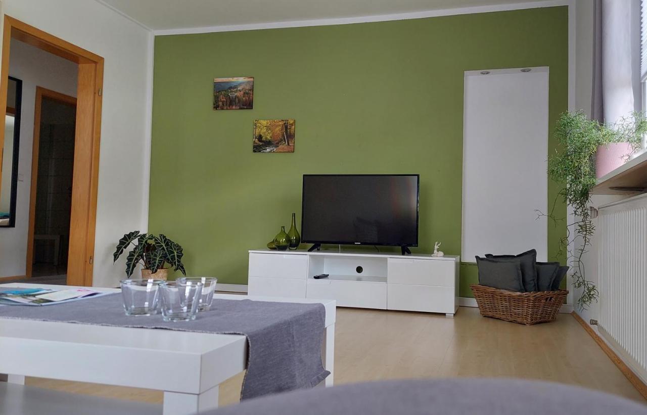 Apartement Am Waldrand Bad Wildbad Exterior photo